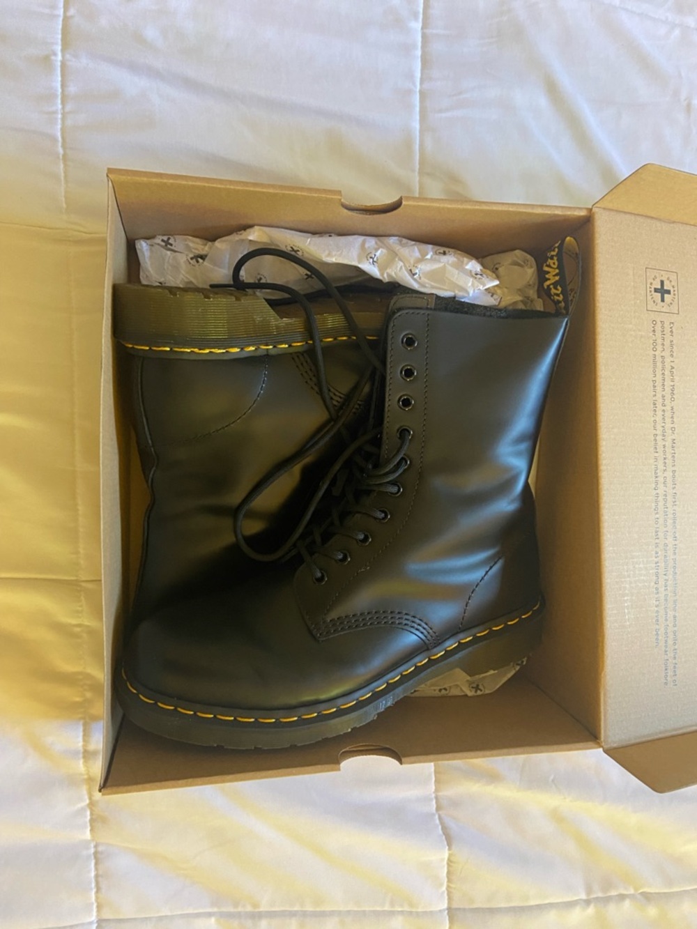 Doc Marten 1490 Smooth Leather Size 10US Classic Black Combat Boots